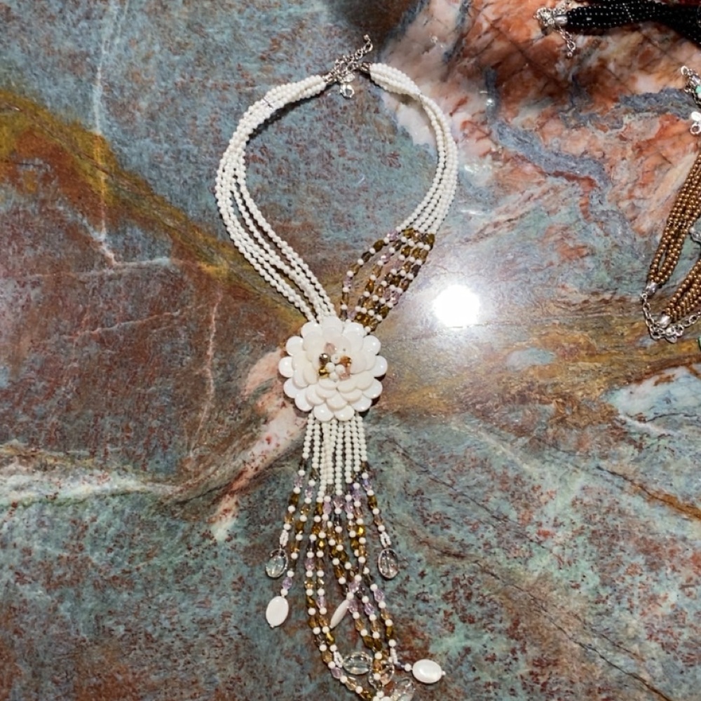Elegant Beaded Necklace with Floral Accent